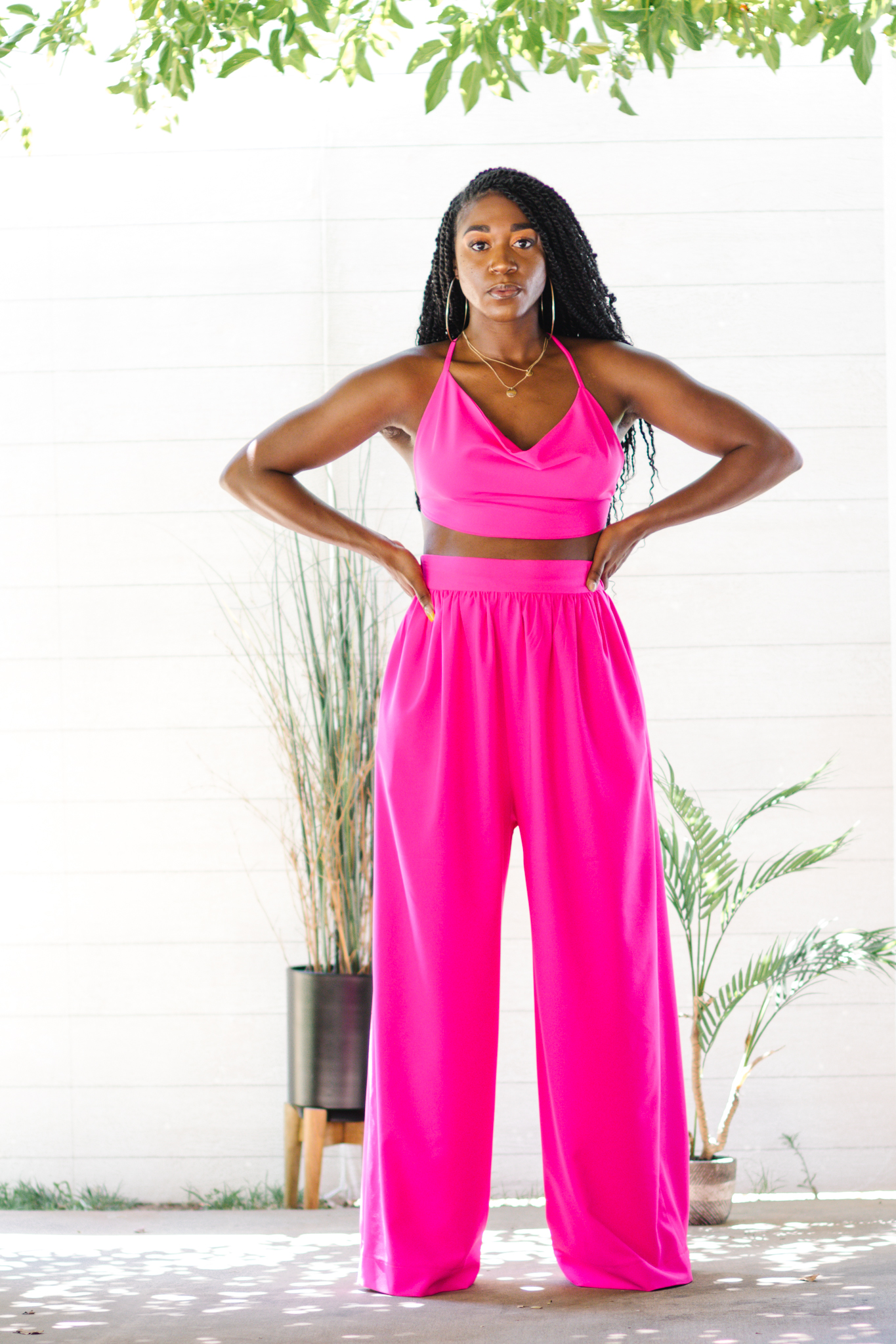 https://montoyamayo.com/wp-content/uploads/2021/08/DIY-Neon-pink-back-out-cowl-top-and-wide-leg-pants-Simplicity-8605-S8605-8.jpg